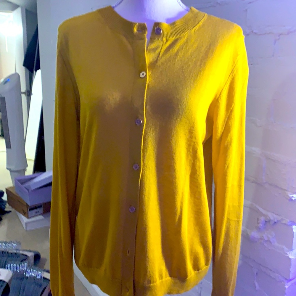 LOFT gold cardigan. NWT. Size medium.